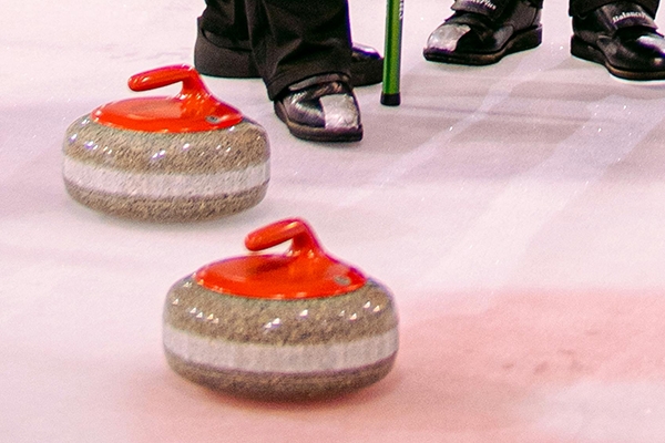 Team uit Biddinghuizen pakt winst bij Keje Curlingtoernooi