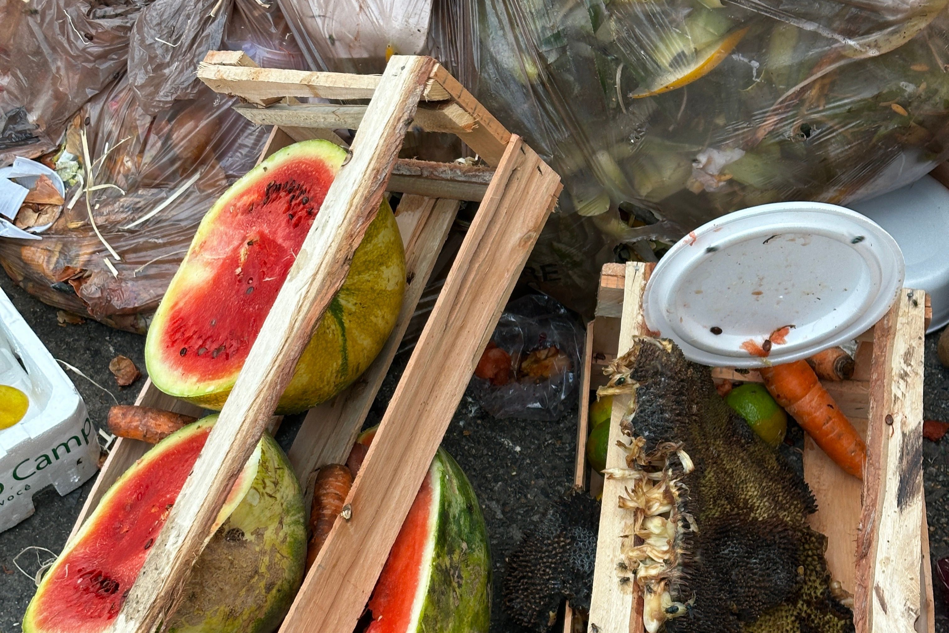 Verspillingsvrije week krijgt aandacht op weekmarkt Biddinghuizen
